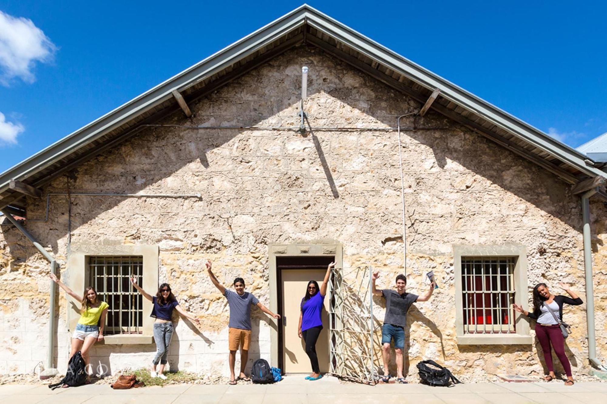 Хостел Yha Fremantle Prison Экстерьер фото